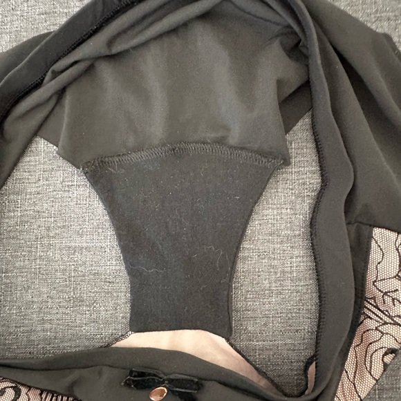 FREYA Deco Darling Black Lace Floral Garter Belt and Panty Set with bows & gem - Picture 10 of 12